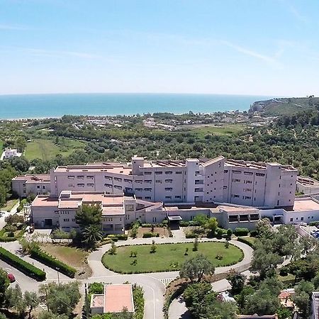 Centro Di Soggiorno Il Belvedere 维耶斯泰 外观 照片