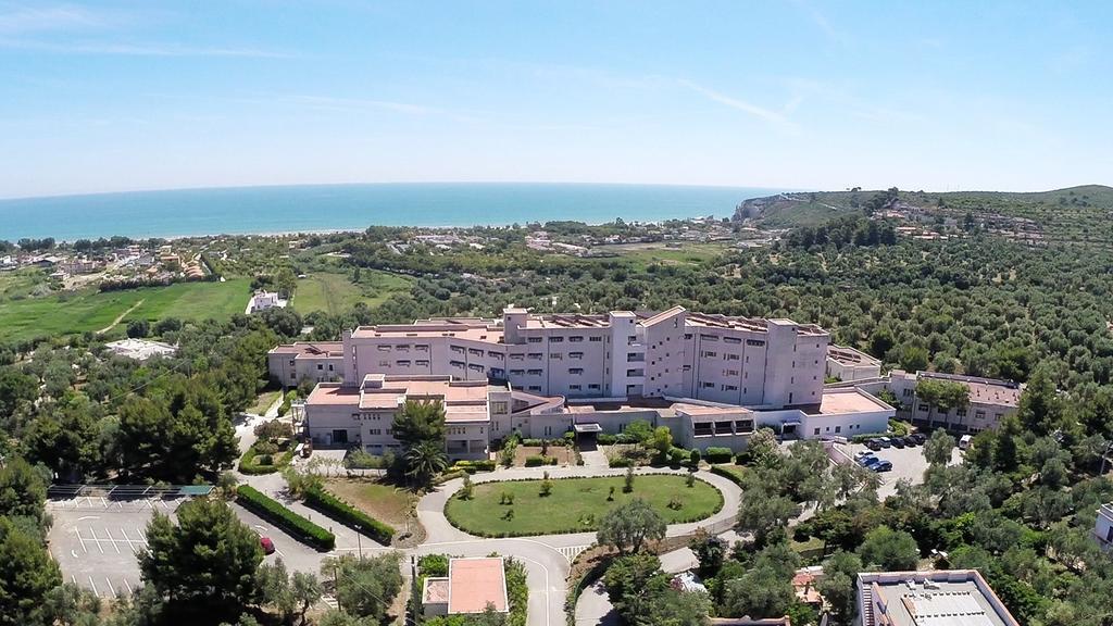 Centro Di Soggiorno Il Belvedere 维耶斯泰 外观 照片